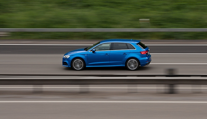 Uber échappe à la requalification : pas de lien de subordination pour le chauffeur indépendant